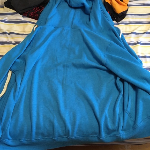 American Eagle Hoodie - Picture 3 of 3